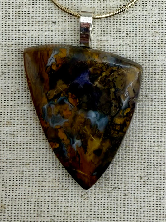 Dreamscape – Tiffany Stone Pendant